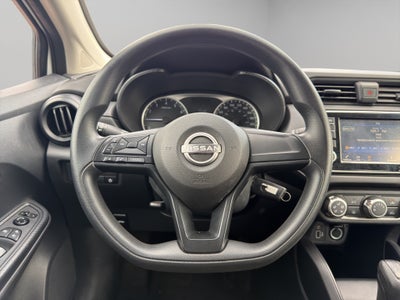 2024 Nissan Versa 4 pts. Sense, TM5, a/ac., R-15