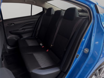 2024 Nissan Versa 4 pts. Sense, TM5, a/ac., R-15