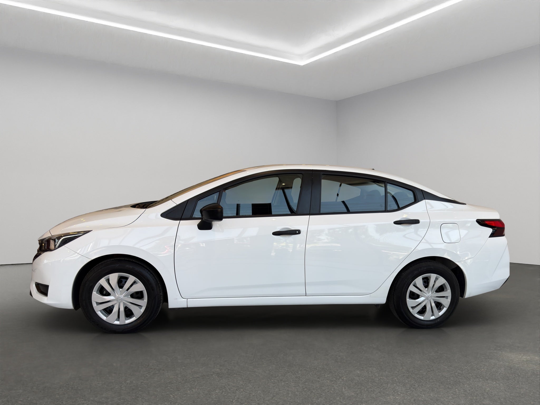 2024 Nissan Versa SENSE CVT