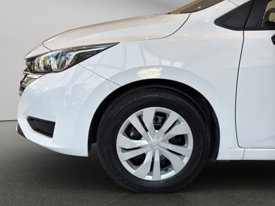 2024 Nissan Versa SENSE CVT