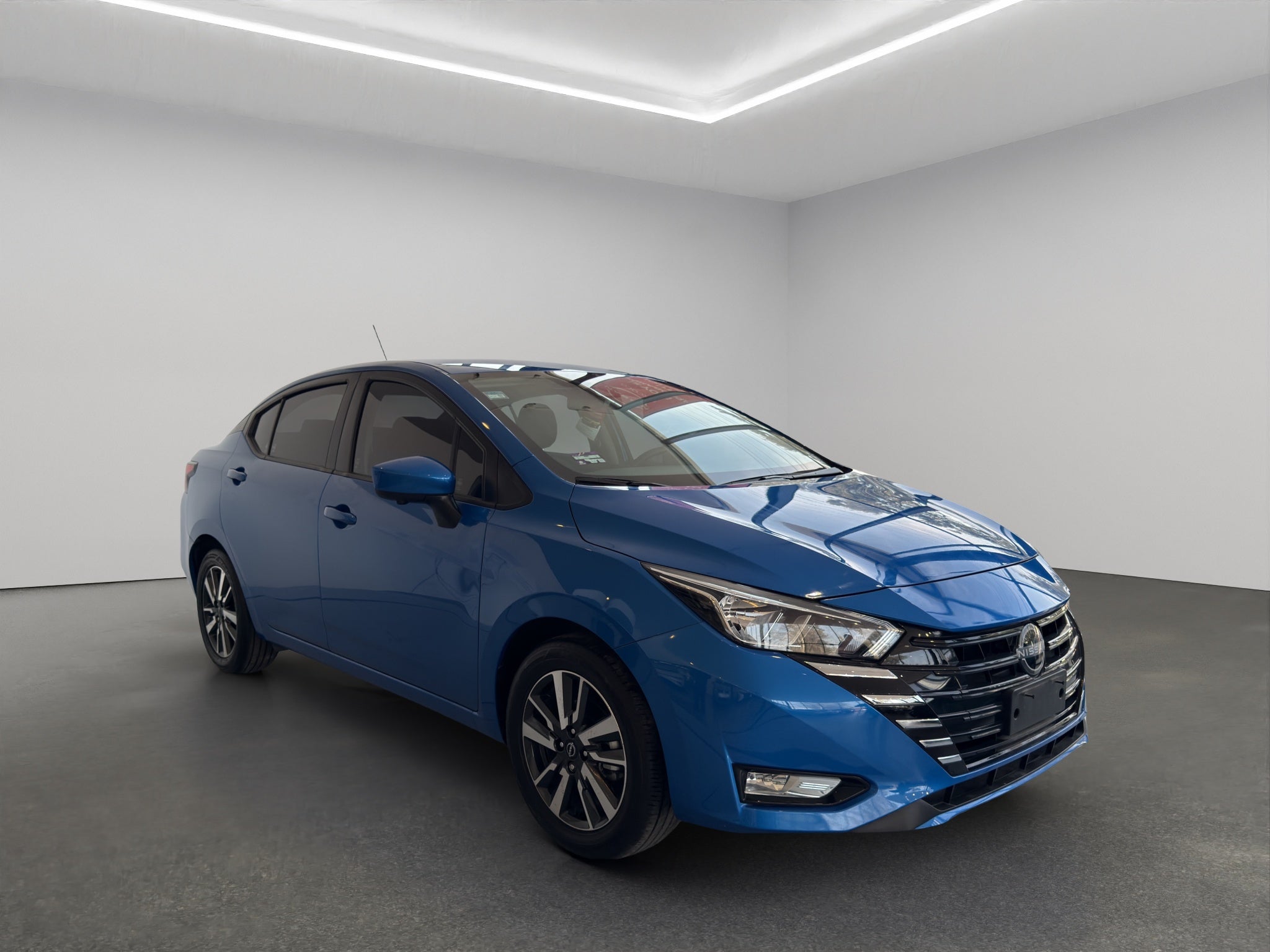 2025 Nissan Versa ADVANCE CVT