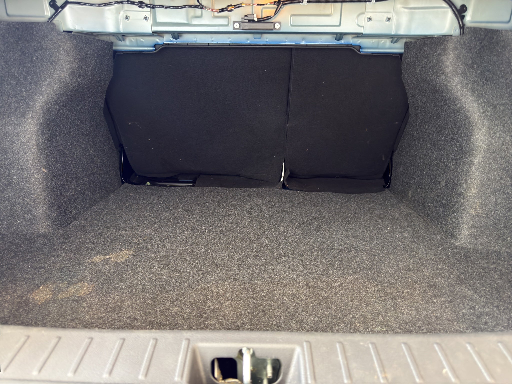 2025 Nissan Versa ADVANCE CVT