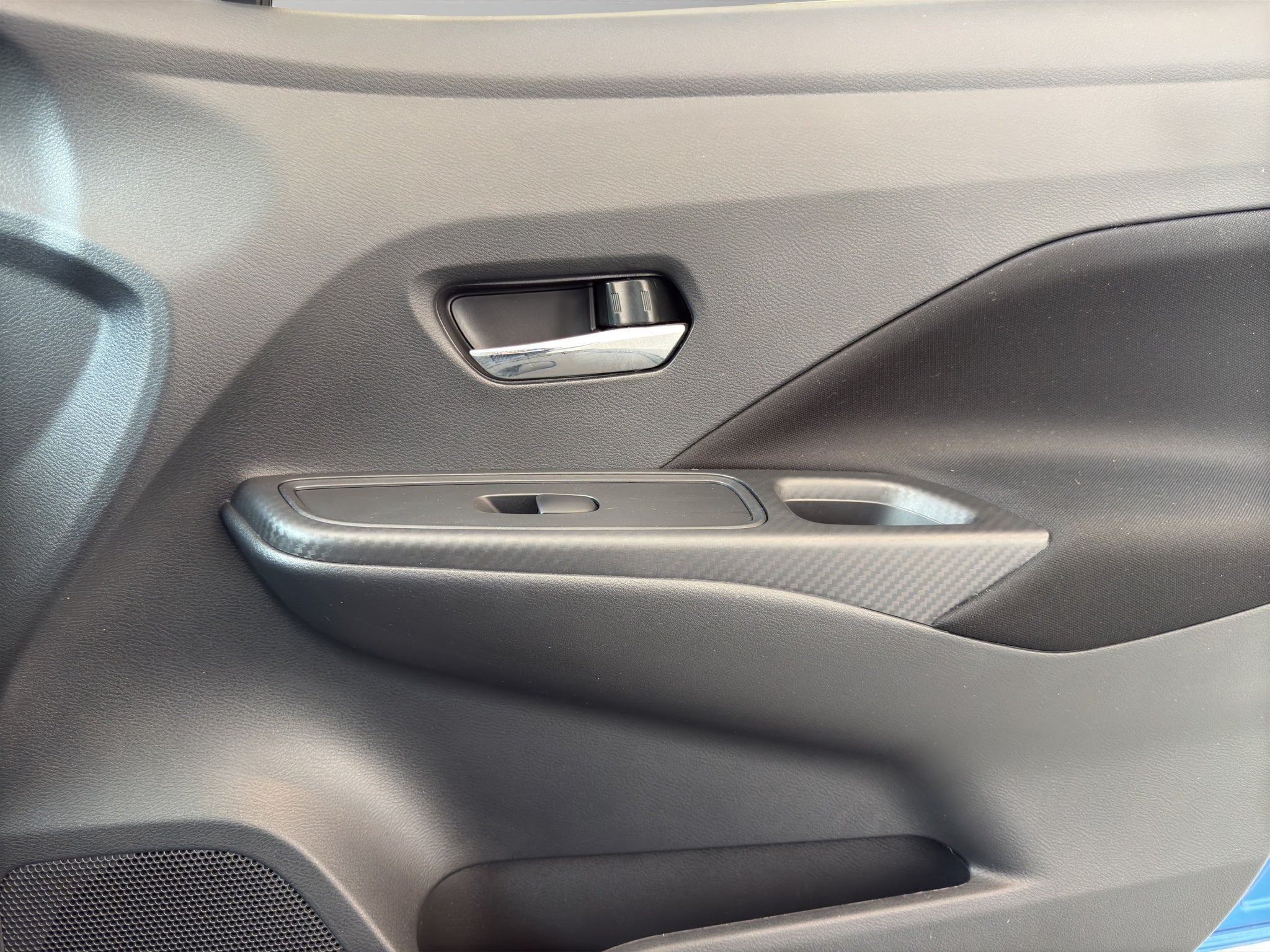 2025 Nissan Versa ADVANCE CVT