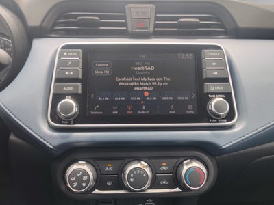2025 Nissan Versa 4 pts. Advance, TM5, a/ac., f. niebla, RA-16 (línea anterior)