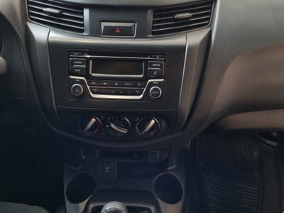 2023 Nissan Comerciales NP300 2 pts. Chas. Cab., TD, TM6, a/ac.
