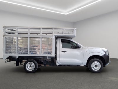 2023 Nissan Comerciales NP300 2 pts. Chas. Cab., TD, TM6, a/ac.