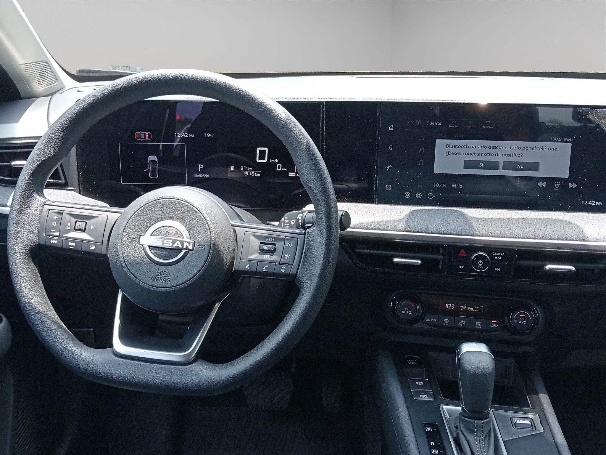 2026 Nissan Kicks VUD 5 pts. Advance, 2.0l, TA, RA-17