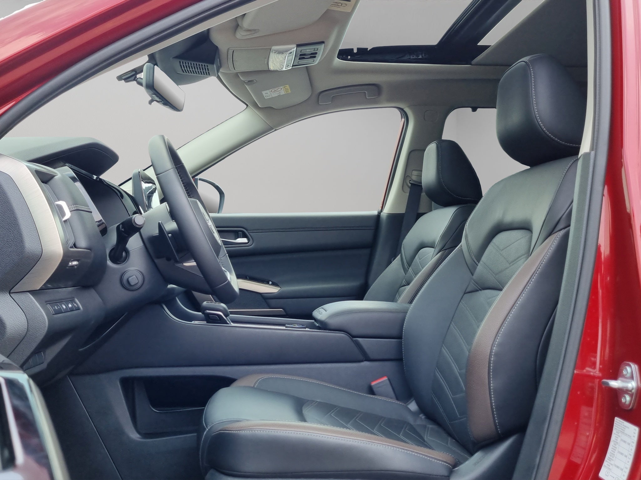 2025 Nissan Pathfinder VUD 5 pts. Platinum, 3.5l, TA, piel premium, RA-20, 4x4