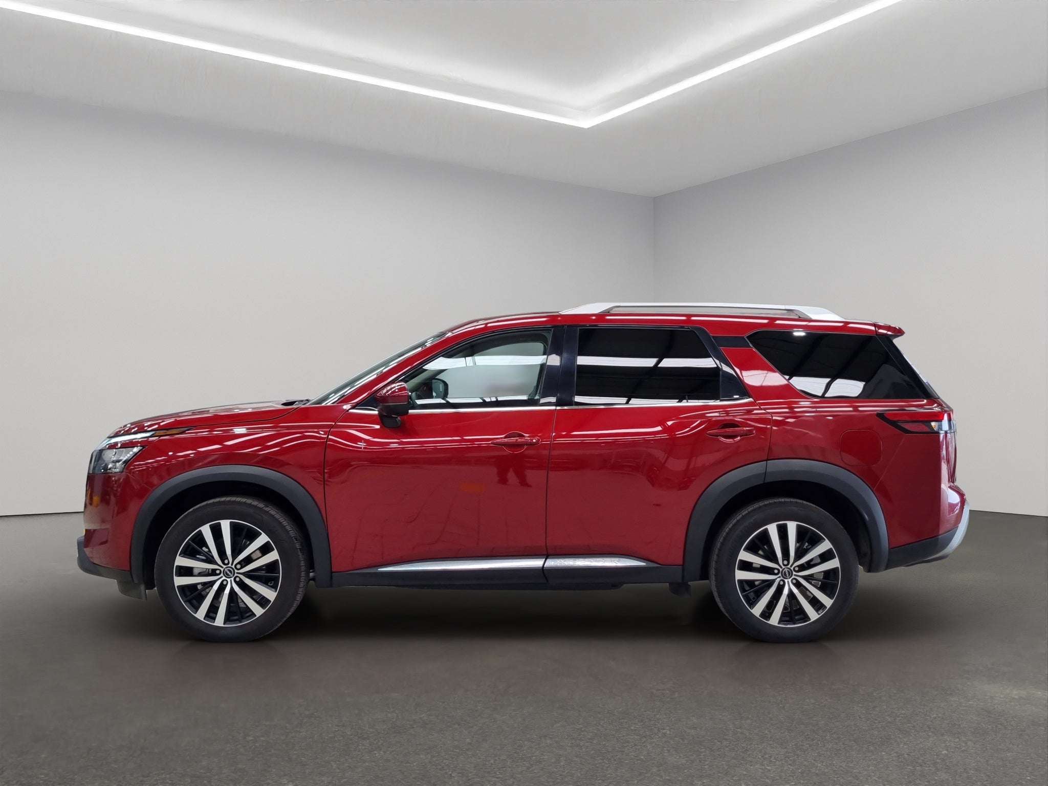 2025 Nissan Pathfinder VUD 5 pts. Platinum, 3.5l, TA, piel premium, RA-20, 4x4