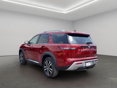 2025 Nissan Pathfinder VUD 5 pts. Platinum, 3.5l, TA, piel premium, RA-20, 4x4