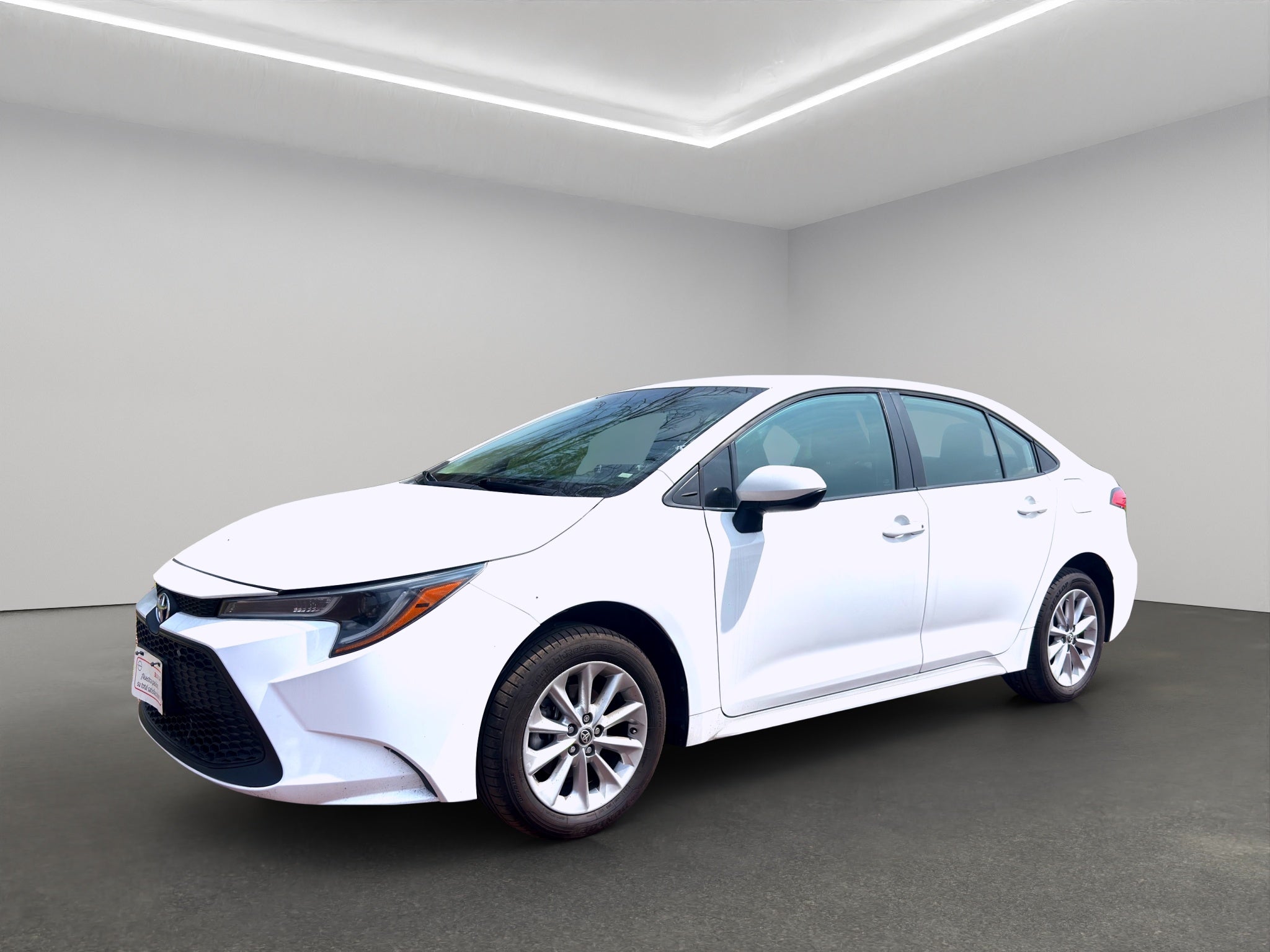 2020 Toyota Corolla 4 pts. LE, 1.8l, TA, RA-16 (línea nueva)
