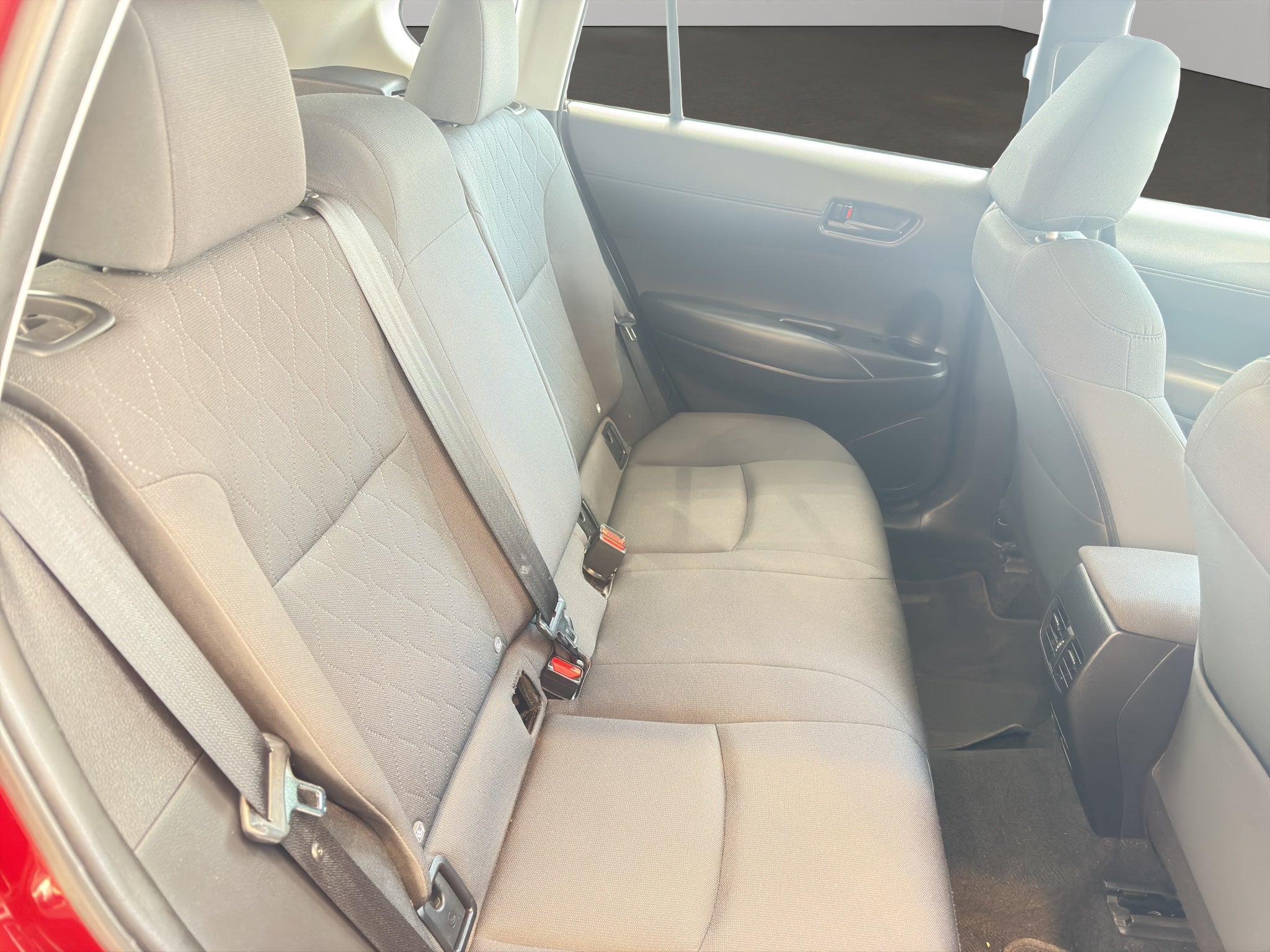 2022 Toyota Corolla Cross VUD 5 pts. LE, 2.0l, TA, QC, RA-17