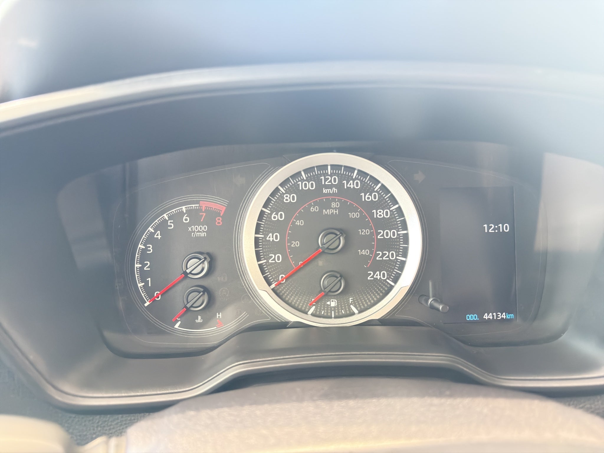 2022 Toyota Corolla Cross VUD 5 pts. LE, 2.0l, TA, QC, RA-17