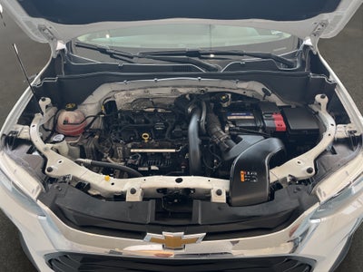 2024 Chevrolet Tracker VUD 5 pts. LS, 1.2T, TM5, RA-16 (línea anterior)