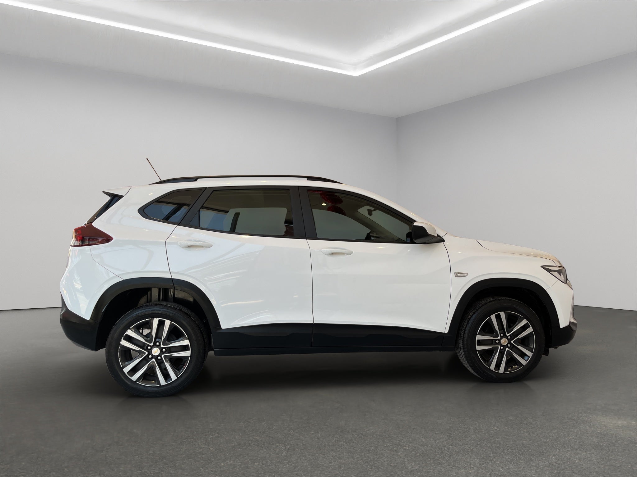 2024 Chevrolet Tracker VUD PAQ.B LS AUT