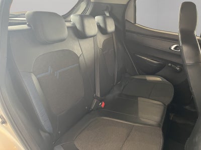 2024 Renault Kwid 5 pts. HB Iconic, TM5, a/ac., pantalla touch 8