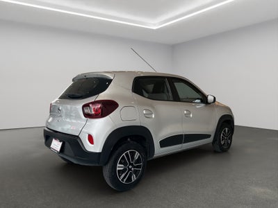 2024 Renault Kwid 5 pts. HB Iconic, TM5, a/ac., pantalla touch 8