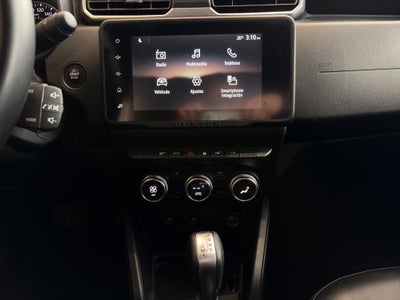 2023 Renault Duster VUD 5 pts. Iconic, 1.3T, TA, a/ac. Aut., VE, f. niebla, RA-17