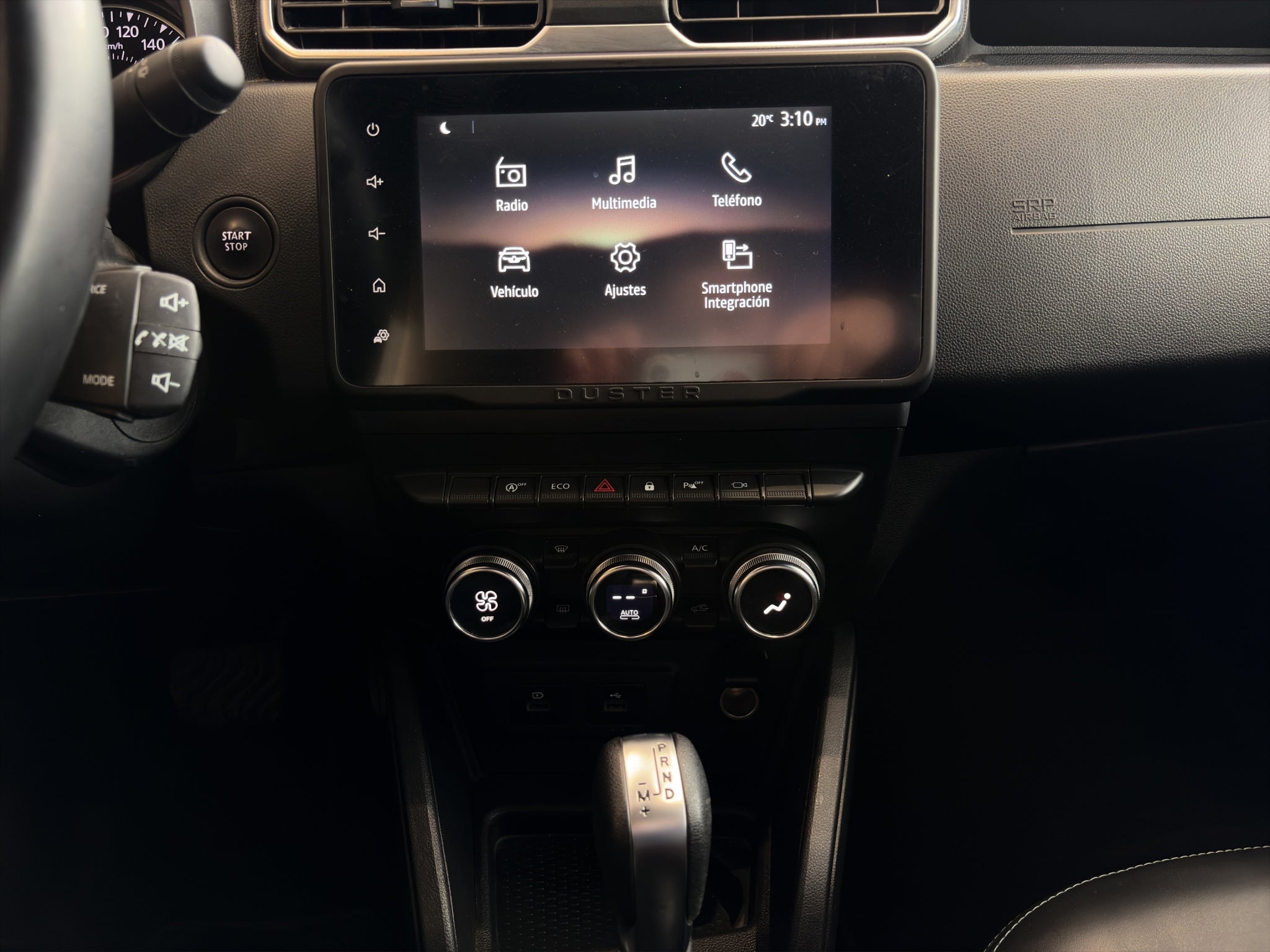 2023 Renault Duster VUD 5 pts. Iconic, 1.3T, TA, a/ac. Aut., VE, f. niebla, RA-17