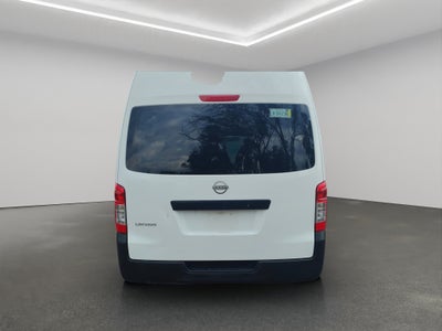 2025 Nissan Comerciales Urvan Panel 4 pts. Amplia con ventanas, TM5