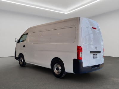 2022 Nissan Comerciales Urvan Panel 4 pts. Amplia, TM5, a/ac.