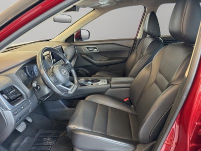 2024 Nissan X-Trail VUD 5 pts. Exclusive, TA, piel, RA-18