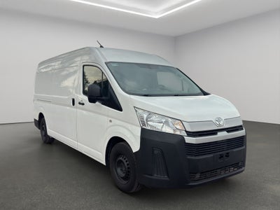 2023 Toyota Comerciales Hiace Panel 5 pts. DX Superlarga, toldo alto, TM5