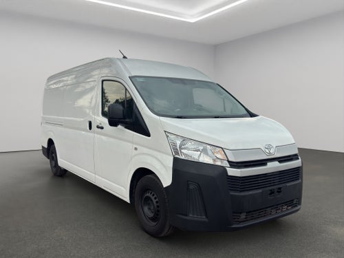 2023 Toyota Comerciales Hiace Panel 5 pts. DX Superlarga, toldo alto, TM5