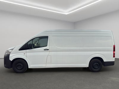 2023 Toyota Comerciales Hiace Panel 5 pts. DX Superlarga, toldo alto, TM5