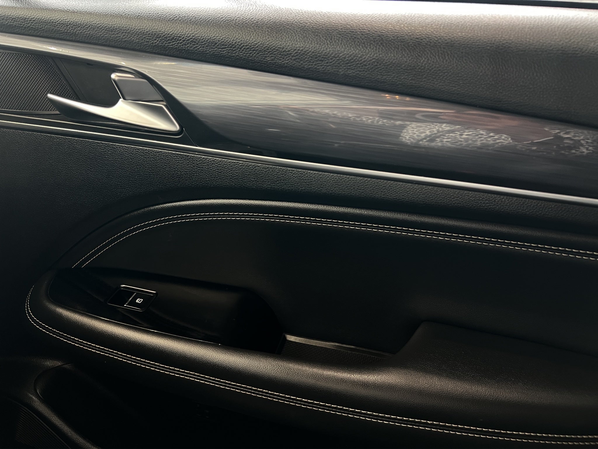 2023 Dodge Journey VUD 5 pts. SXT, 1.5T, TA, RA-18