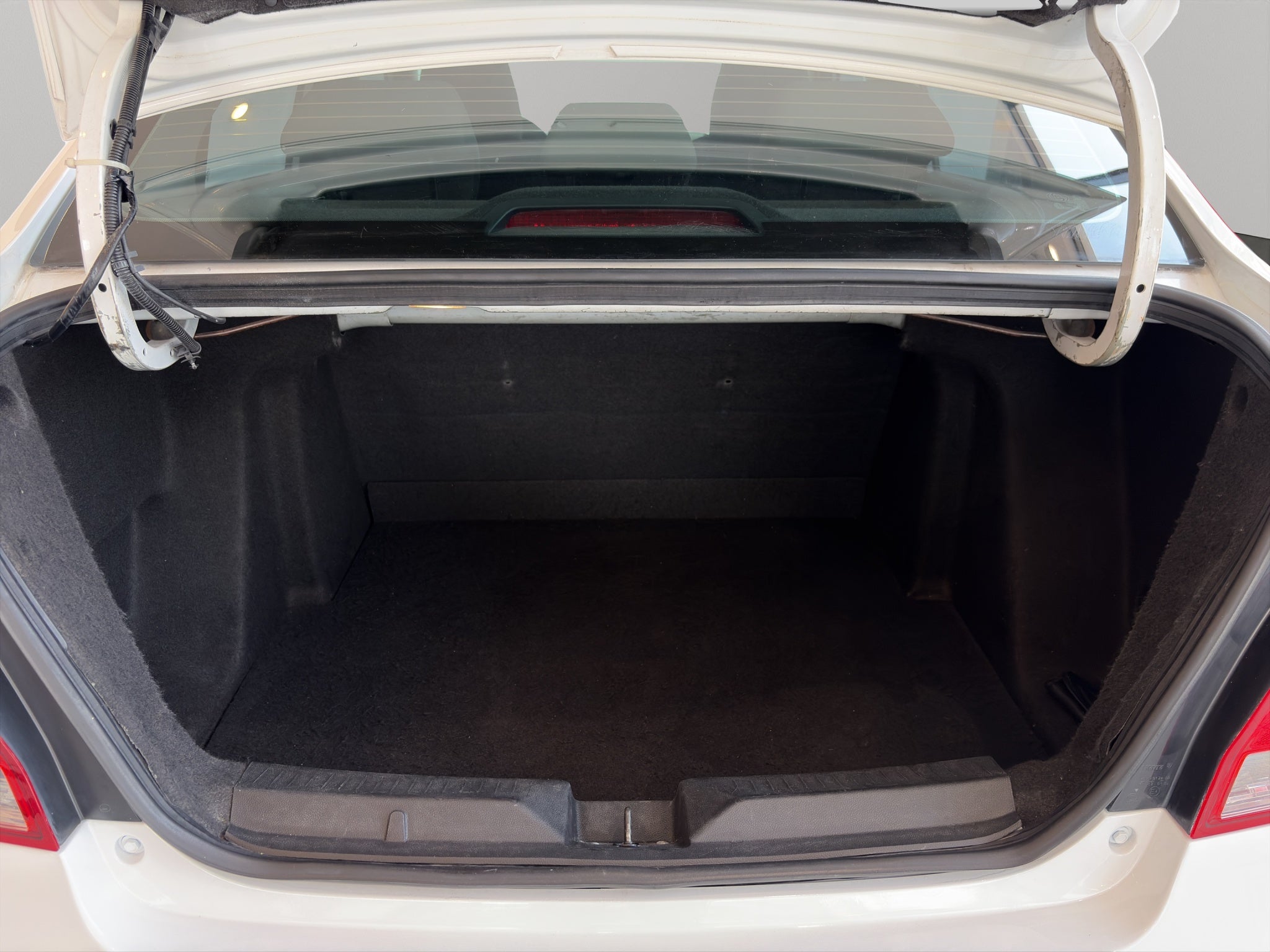 2018 Chevrolet Aveo 4 pts. LS, TM5, a/ac., R-14 (línea nueva)