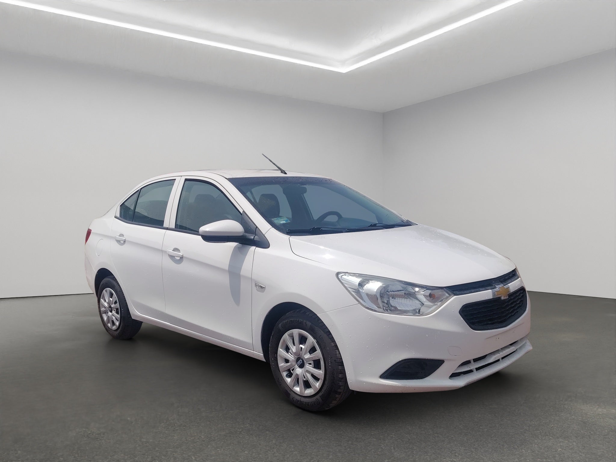 2023 Chevrolet Aveo 4 pts. LS, TM5, a/ac., R-14 (línea anterior)