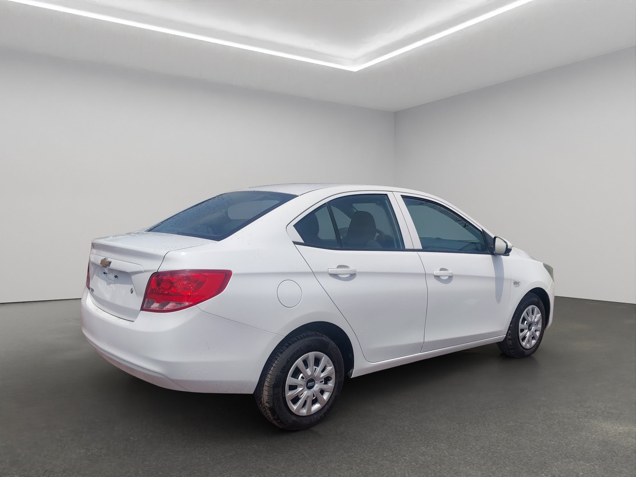 2023 Chevrolet Aveo 4 pts. LS, TM5, a/ac., R-14 (línea anterior)