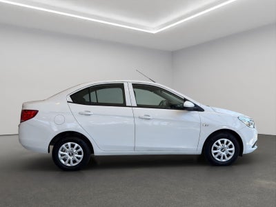2023 Chevrolet Aveo 4 pts. LS, TM5, a/ac., R-14 (línea anterior)