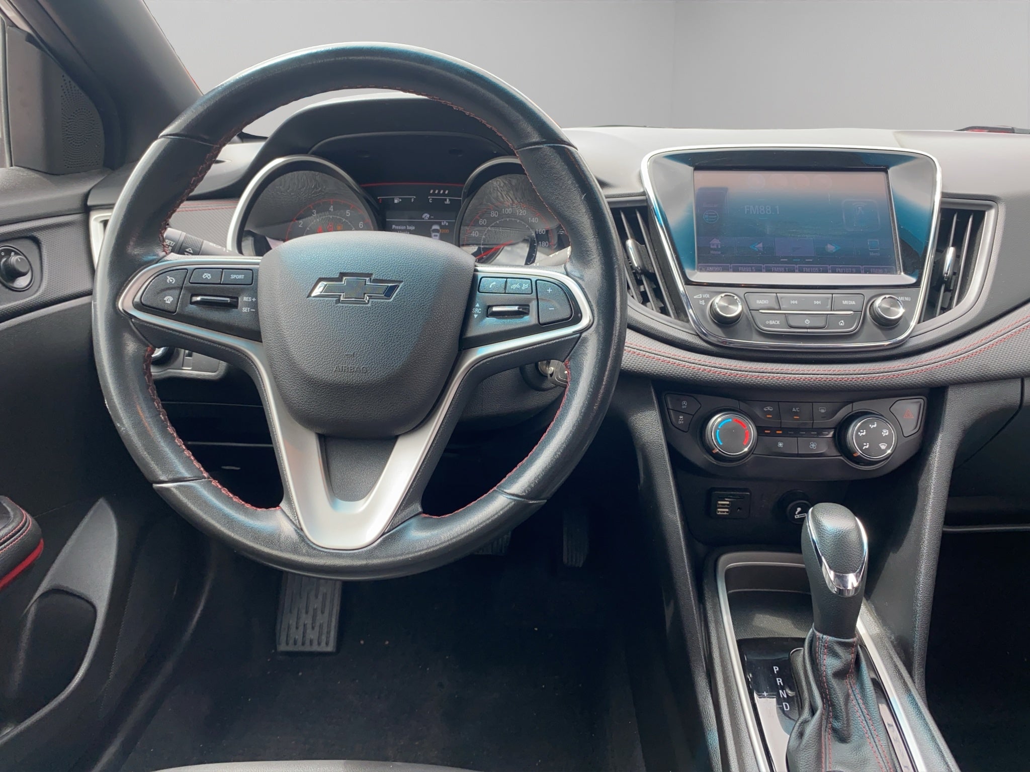 2023 Chevrolet Cavalier 4 pts. RS, 1.3T, TA, a/ac., VE, piel, QC, RA-16