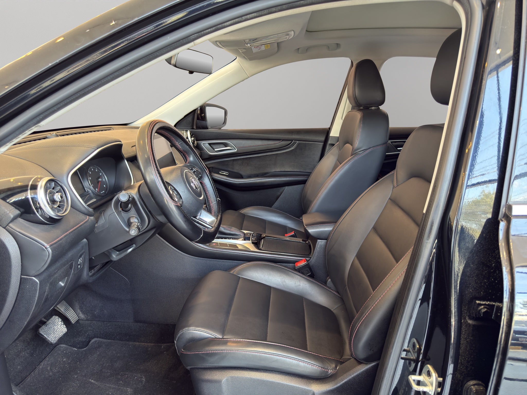 2022 MG HS VUD 5 pts. Excite, 1.5T, TA, TP, RA-18