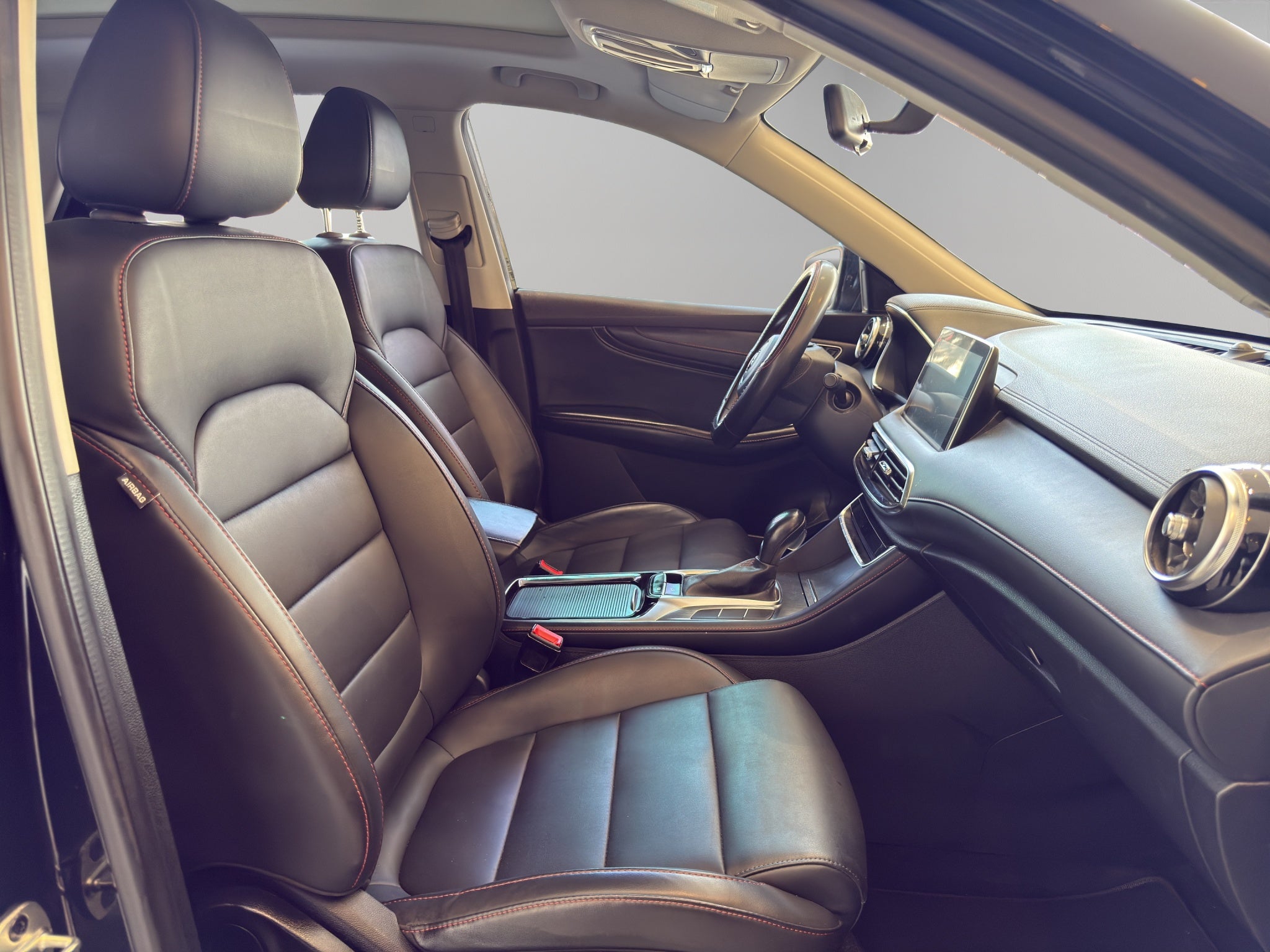 2022 MG HS VUD 5 pts. Excite, 1.5T, TA, TP, RA-18