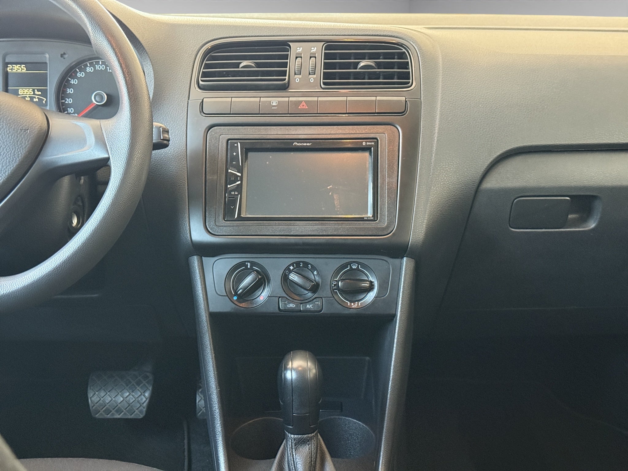 2021 Volkswagen Vento 4 pts. Comfortline Plus, TM5, climatronic, VE, f. niebla, RA-15
