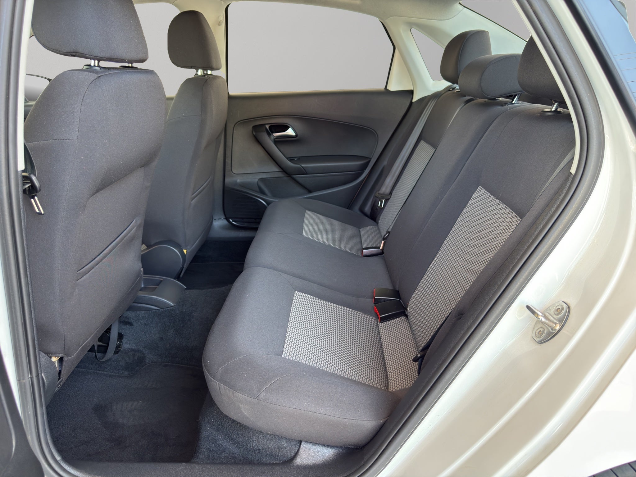 2021 Volkswagen Vento 4 pts. Comfortline Plus, TM5, climatronic, VE, f. niebla, RA-15