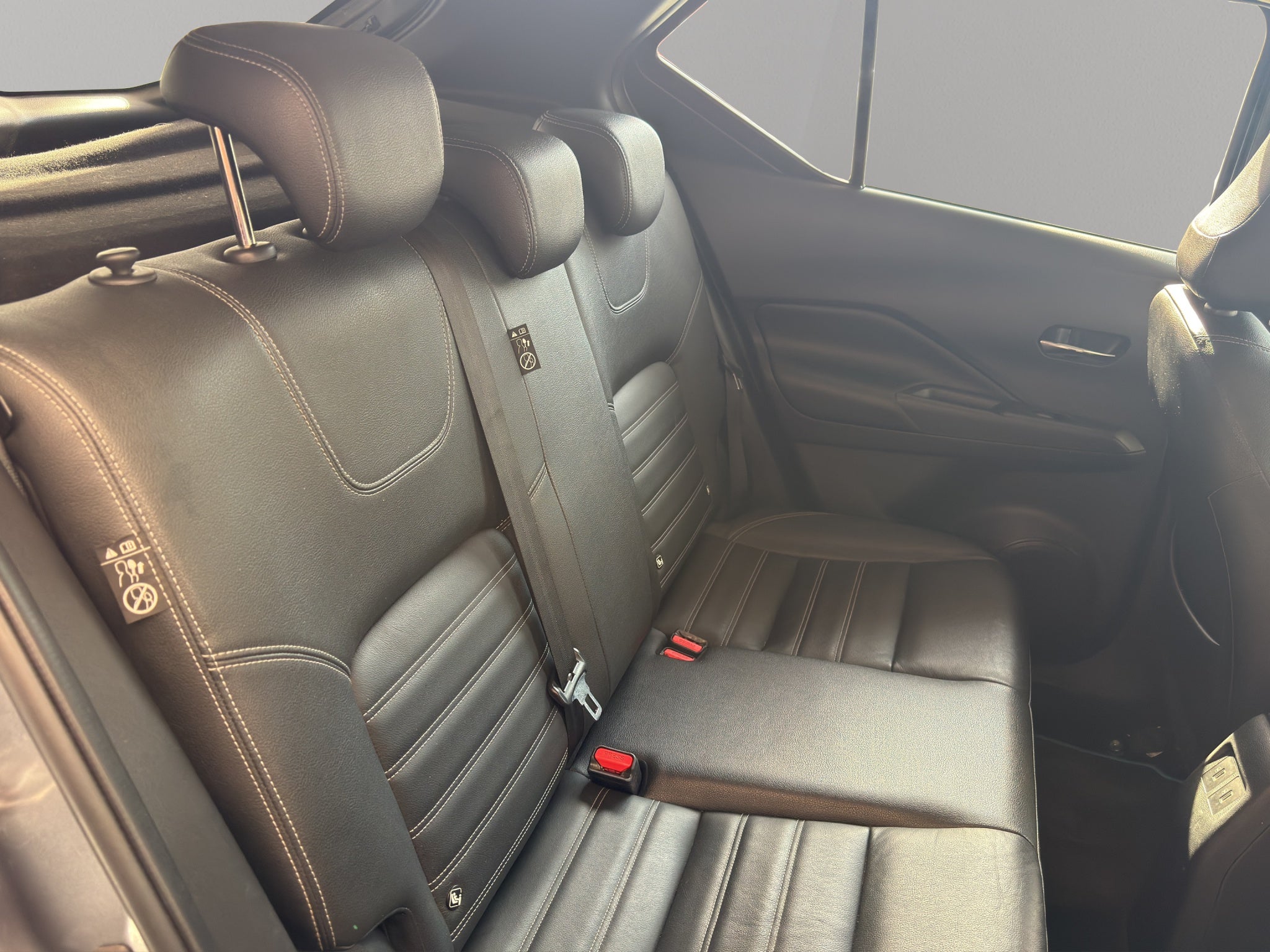 2023 Nissan Kicks VUD 5 pts. Platinum e-Power, E-REV, TA, piel, ADAS, RA-17