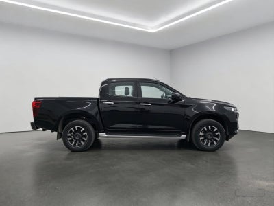 2025 Mazda Comerciales BT-50 Pick-Up 4 pts. Signature, 3.0TD, TA, piel, RA-18