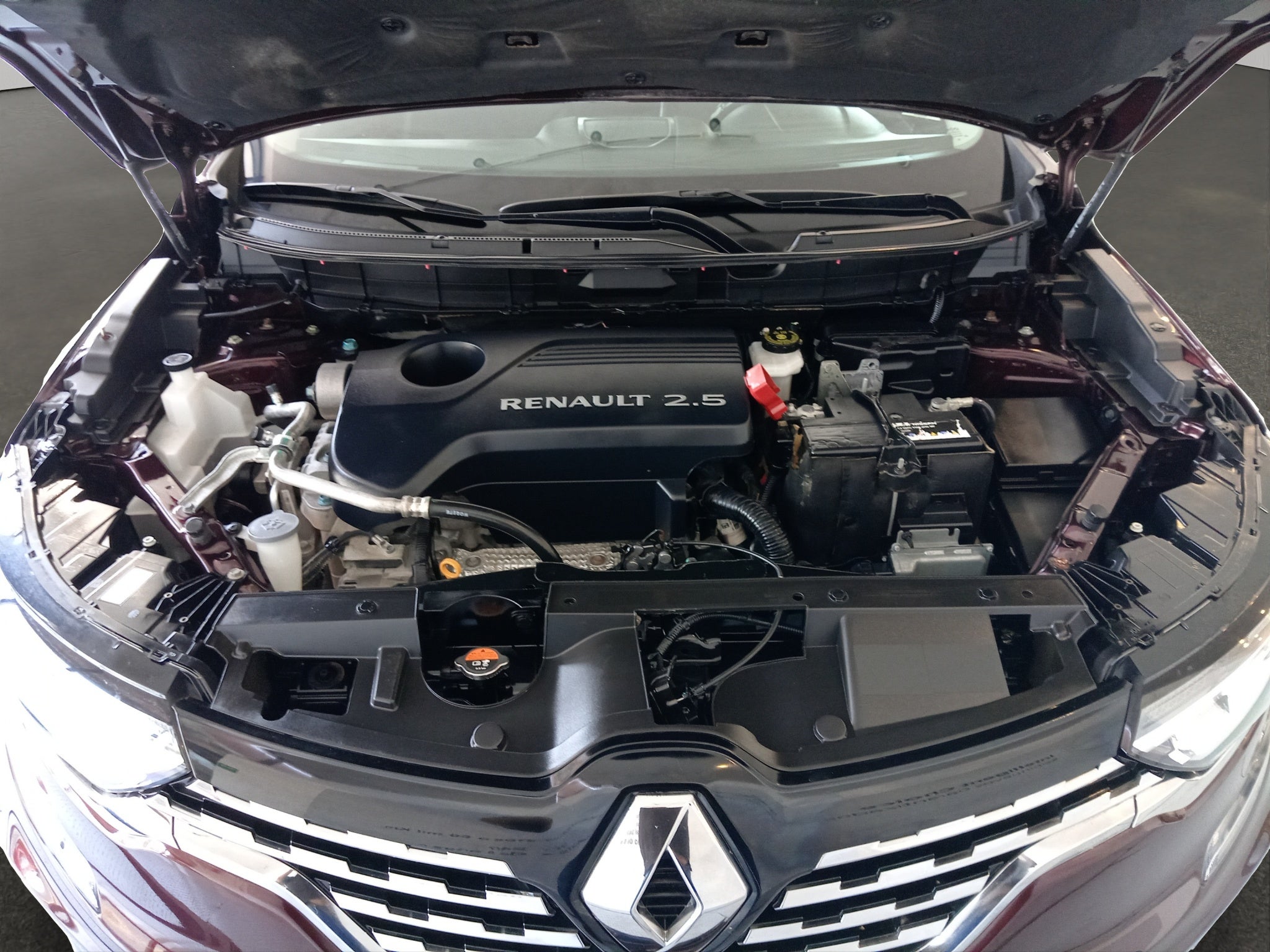 2023 Renault Koleos VUD 5 pts. Intens, TA, climatronic, GPS, RA-18