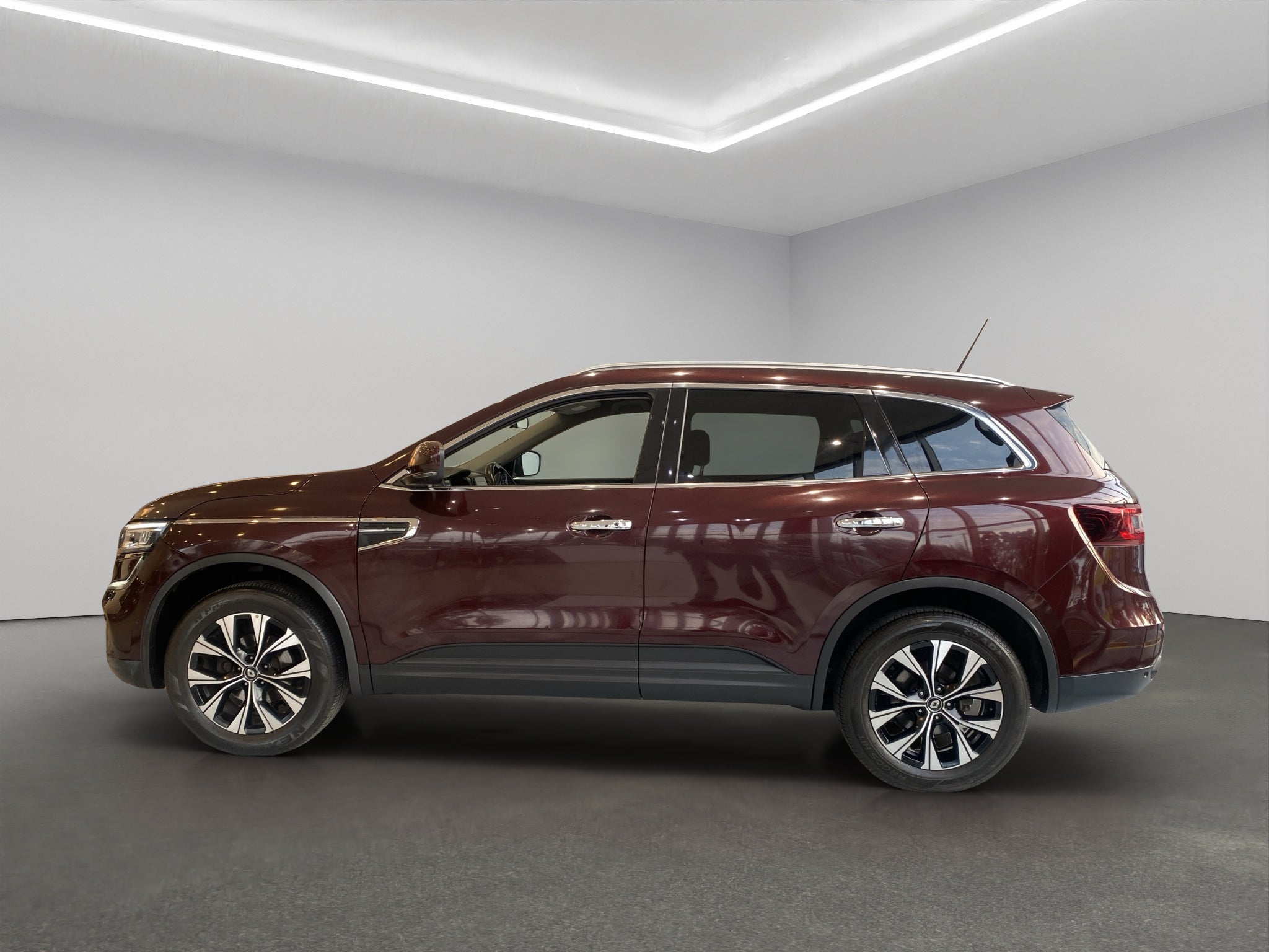 2023 Renault Koleos VUD 5 pts. Intens, TA, climatronic, GPS, RA-18