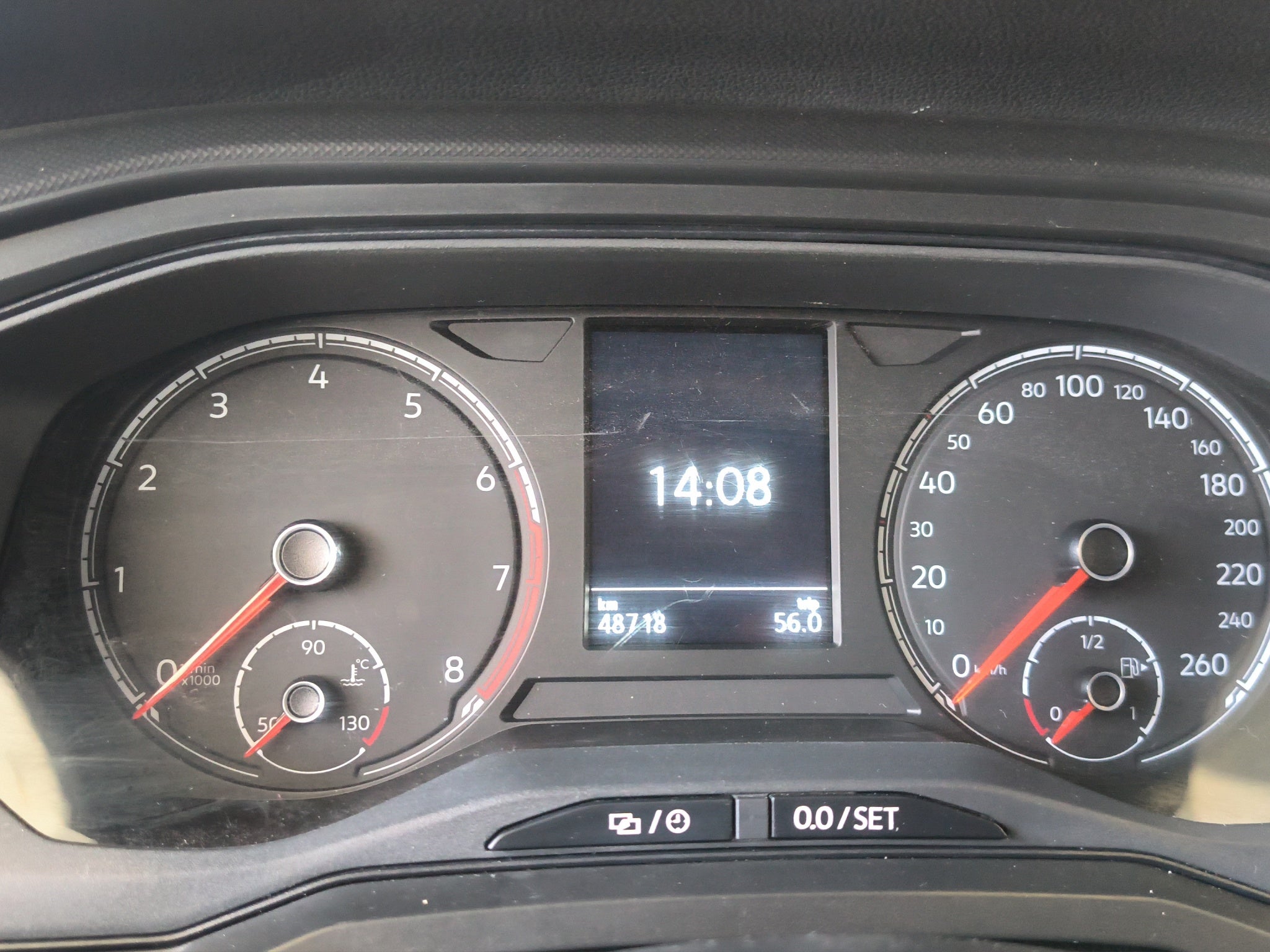 2024 Volkswagen Virtus 4 pts. Trendline, 1.6l, TM5, a/ac., R-15