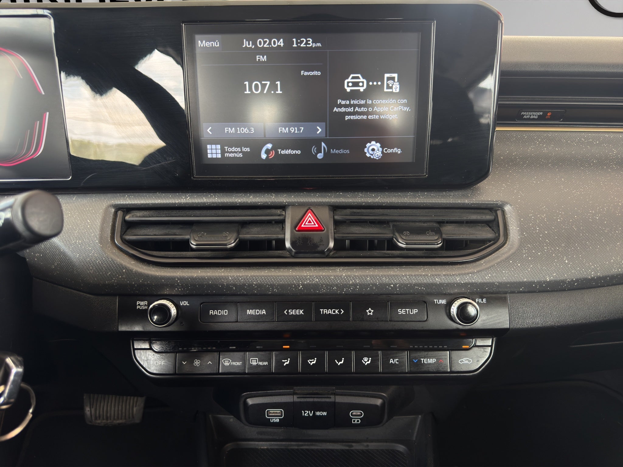 2025 Kia K3 4 pts. L, 1.6l, TA, a/ac., R-15