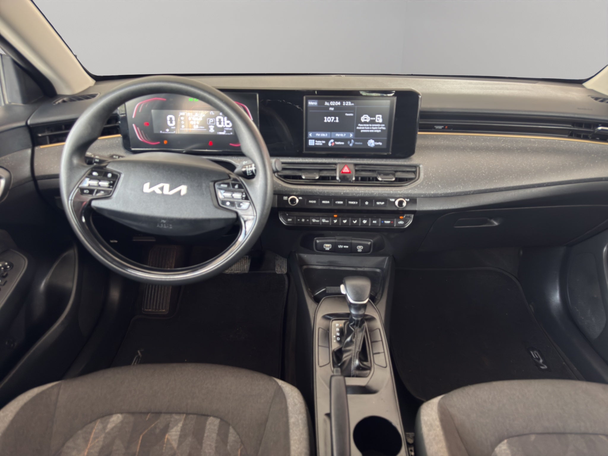 2025 Kia K3 4 pts. L, 1.6l, TA, a/ac., R-15