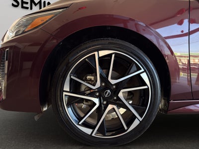 2024 Nissan Sentra 4 pts. SR, TA, a/ac., QC, s. Bose, f. led, RA-18