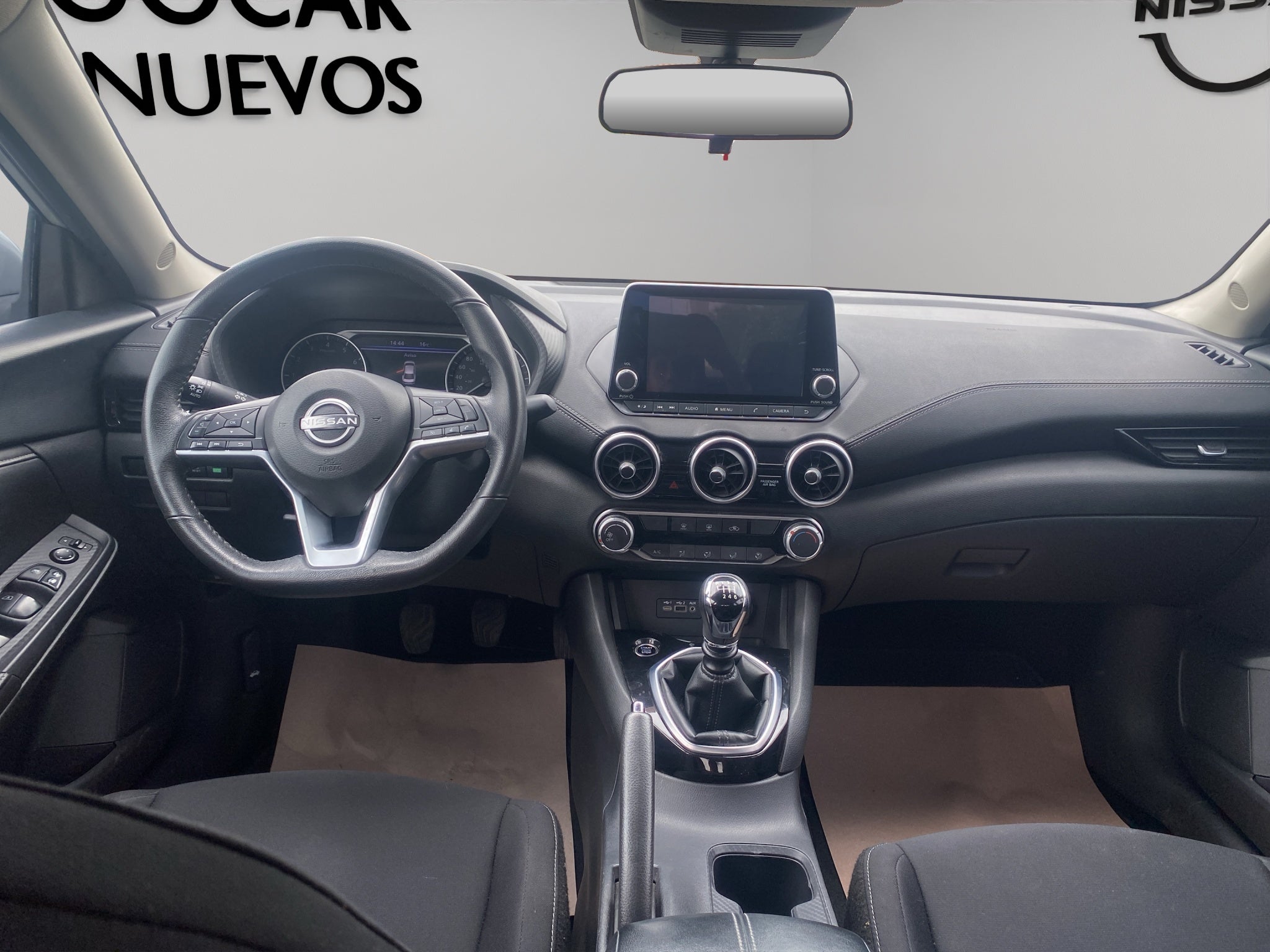 2024 Nissan Sentra 4 pts. Advance, TM6, a/ac., f. niebla, RA-16