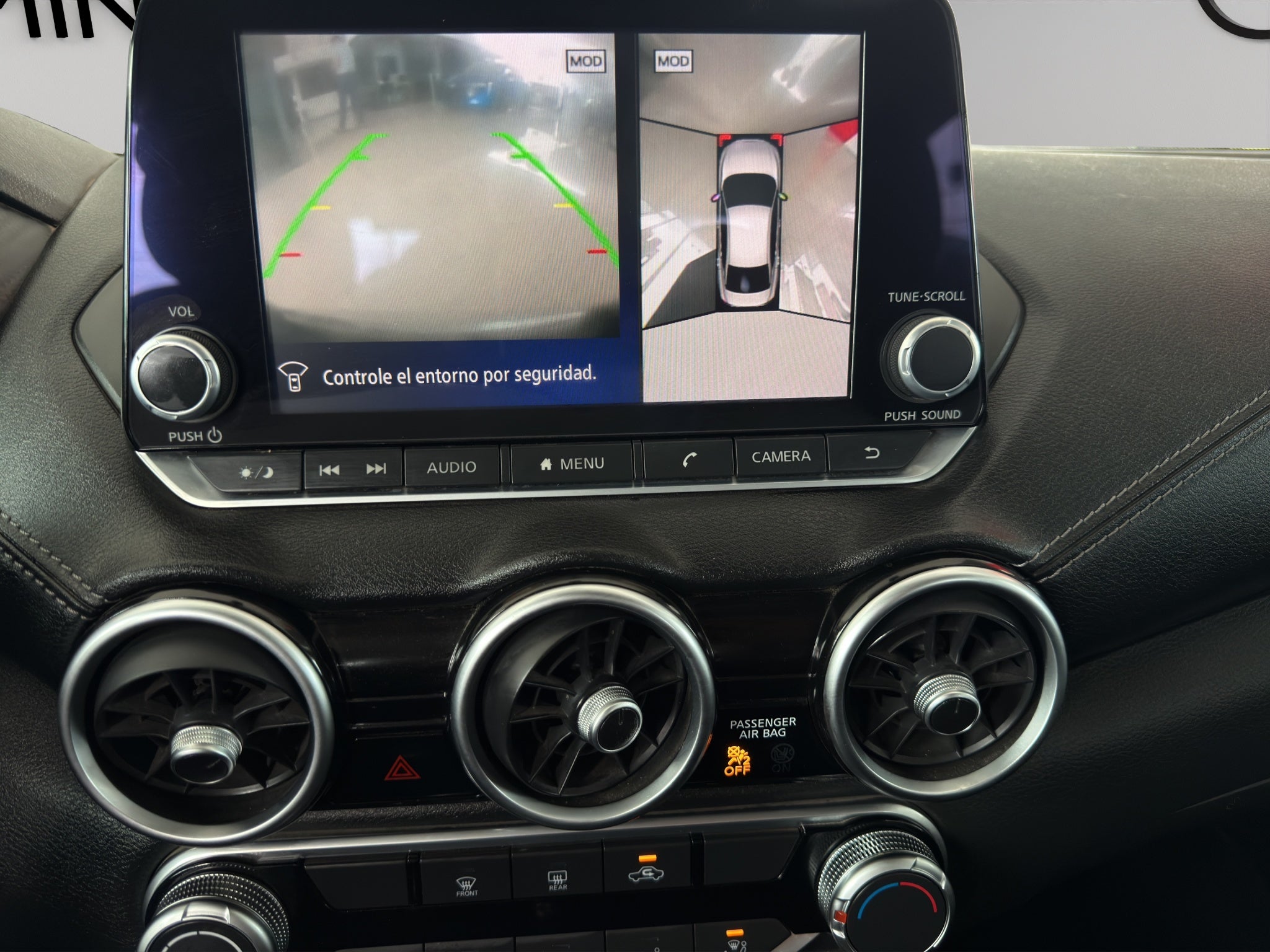 2023 Nissan Sentra 4 pts. Advance, TM6, a/ac., f. niebla, RA-16