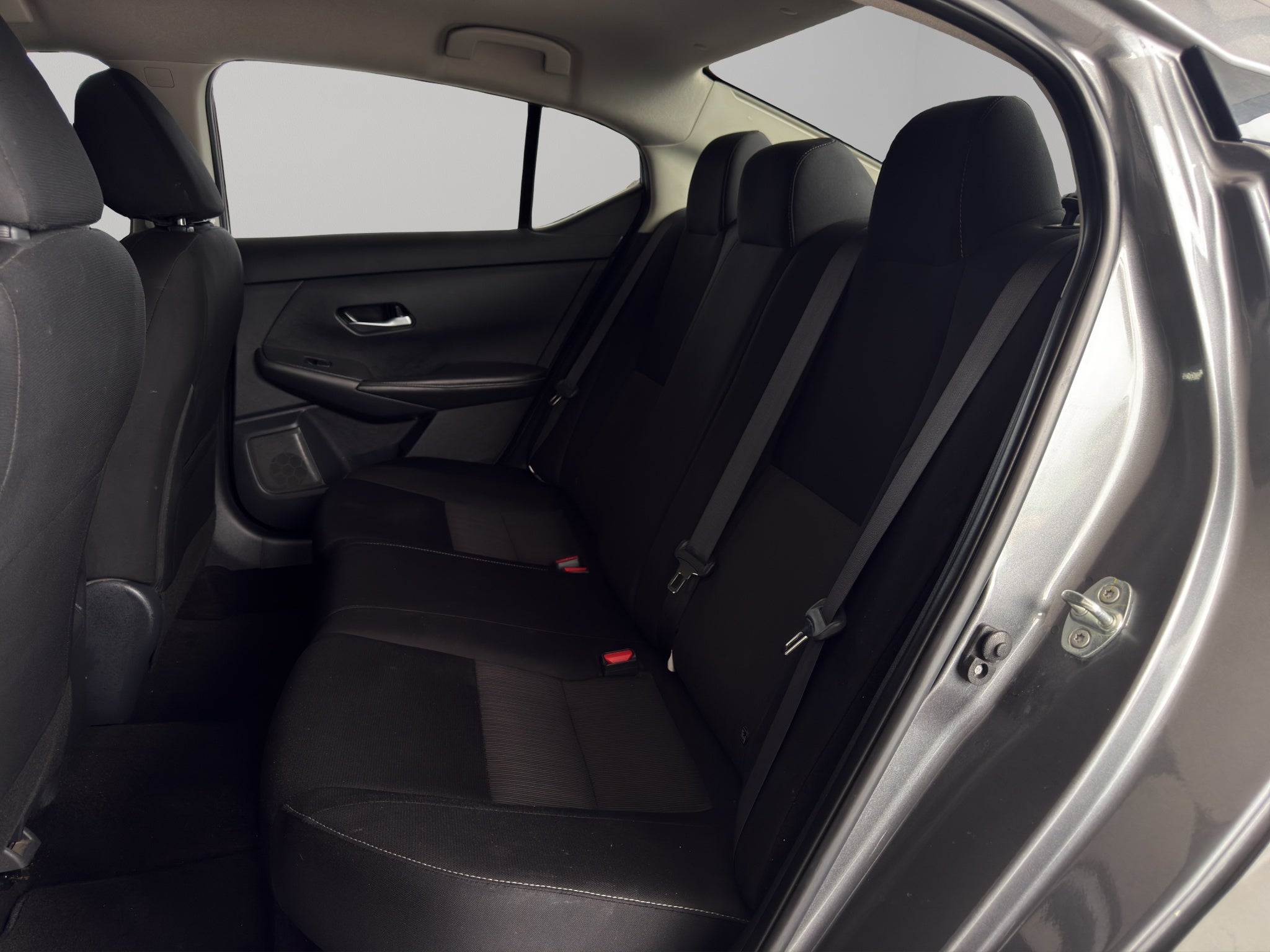 2023 Nissan Sentra 4 pts. Advance, TM6, a/ac., f. niebla, RA-16